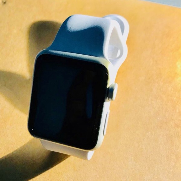 Apple Watch Series 1  38mm main image 3